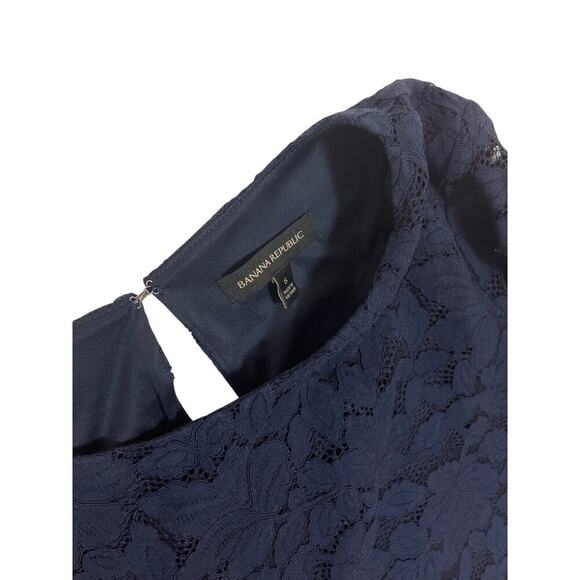 Banana Republic Black Lace Shirt Women's Small - Picture 2 of 4